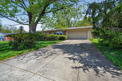 21 Blairsden Ave, Carmel, IN, 46032-2220 | Card Image