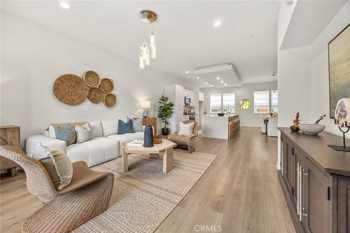 426 W Central Ave, Brea, CA, 92821-3004 | Card Image