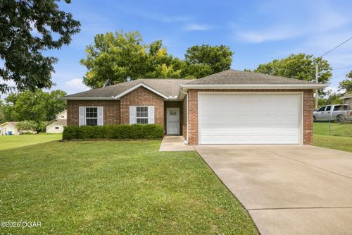 2412 N Miller Avenue, Joplin, MO, 64801 | Card Image
