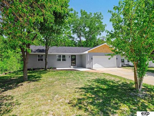 21011 Treasure Island Rd, Plattsmouth, NE, 68048-7169 | Card Image