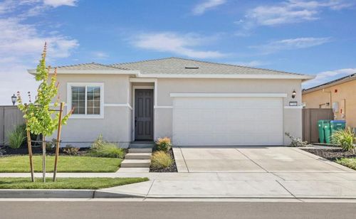 7200 Robins Cove Dr, Stockton, CA, 95219-8841 | Card Image