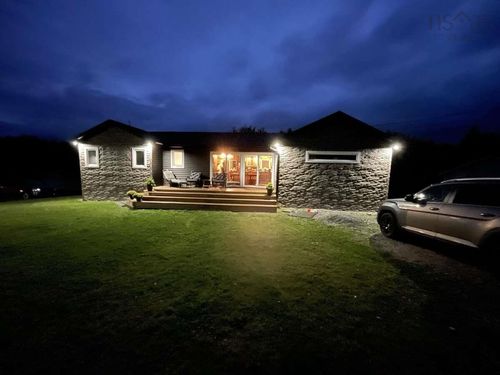 135 Black Rock Rd, Black Rock, NS, B1X1C6 | Card Image