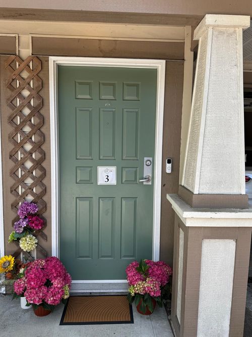 3-2678 King George Blvd, Surrey, BC, V4P1H6 | Card Image