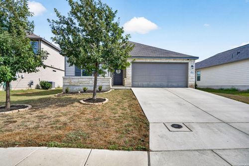 10643 Penelope Way, Converse, TX, 78109-2066 | Card Image