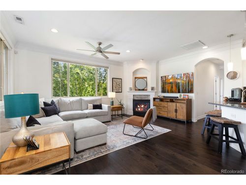 10121 Bluffmont Ln, Lone Tree, CO, 80124-5569 | Card Image