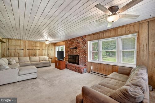 2922 Barrister Ln, BOWIE, MD, 20715-2201 | Card Image
