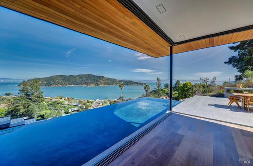 2215 Vistazo St E, Tiburon, CA, 94920-1931 | Card Image