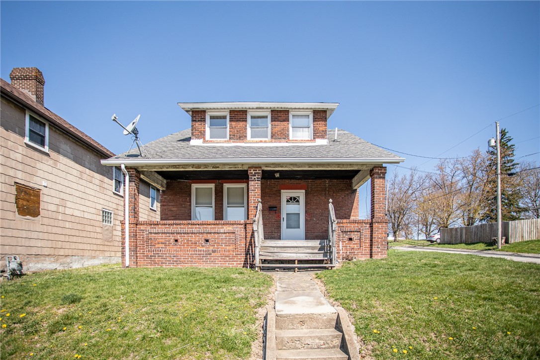 Evans St, Uniontown, PA 15401