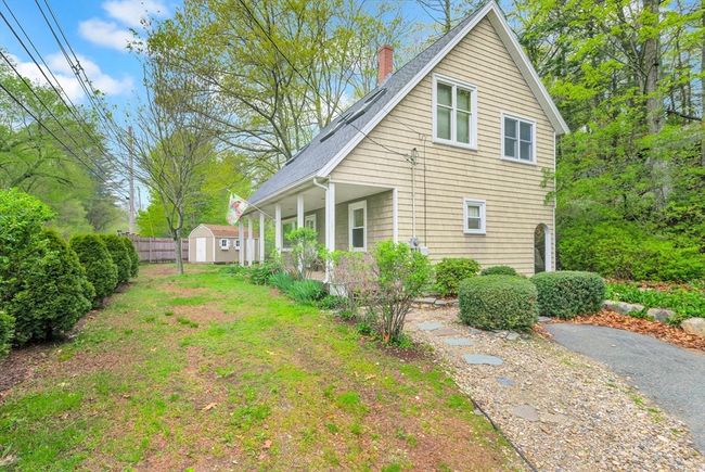587 Essex Ave, House other with 3 bedrooms, 2 bathrooms and 4 parking in Gloucester MA | Image 27