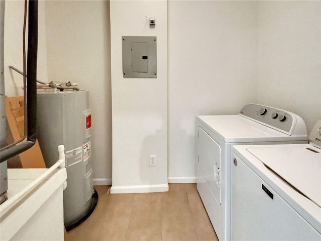 APT-4202 - 4833 Cypress Woods Dr, Condo with 2 bedrooms, 2 bathrooms and null parking in ORLANDO FL | Image 13