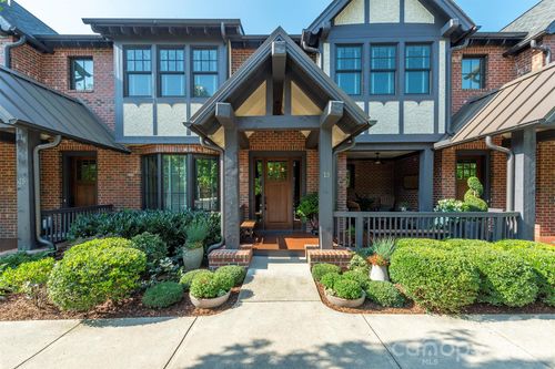13 Fitzgerald Rd, Black Mountain, NC, 28711-8824 | Card Image