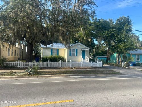 2812 W 11th St, Panama City, FL, 32401-1417 | Card Image