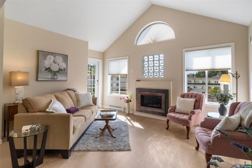 403-275 First St, Duncan, BC, V9L1R3 | Card Image