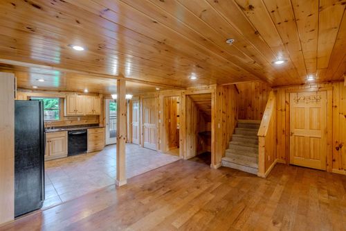 3-181 Benton Road, Haverhill, NH, 03774 | Card Image