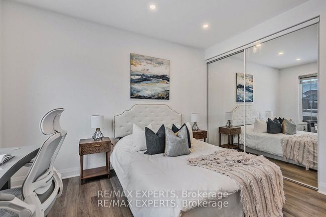 1411 Lobelia Cres, House other with 5 bedrooms, 4 bathrooms and 2 parking in Milton ON | Image 38