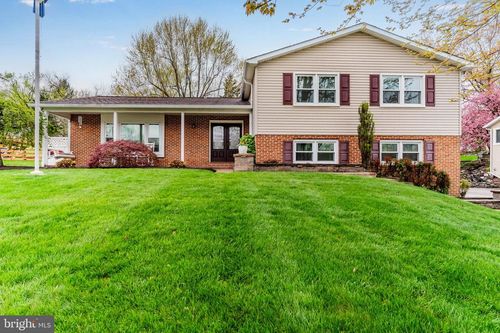 313 Indian Creek Drive, MECHANICSBURG, PA, 17050 | Card Image
