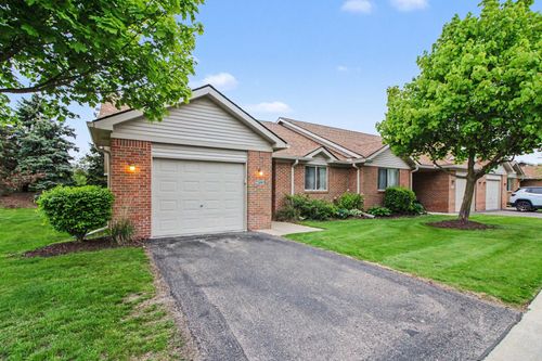 46122 Reedgrass Lane, Van Buren Charter Township, MI, 48111 | Card Image