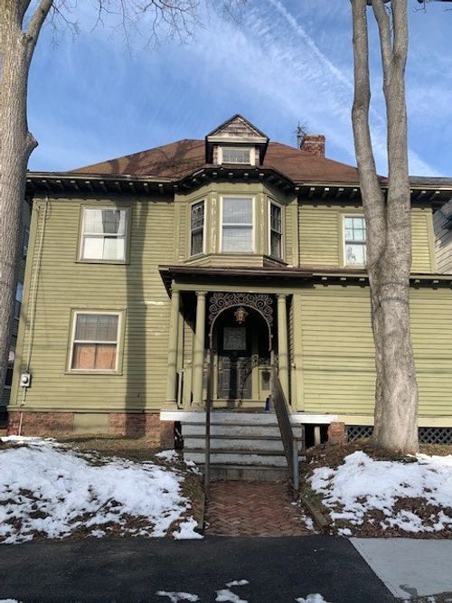 236 Pleasant St, Providence, RI, 02906-1628 | Card Image