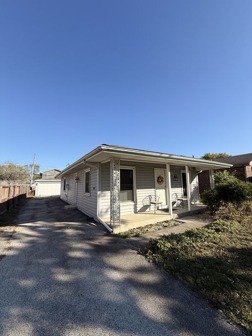 16753 Hilltop Ave, Orland Hills, IL, 60487-6056 | Card Image