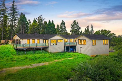 14105 Lodestar Dr, Grass Valley, CA, 95949-8362 | Card Image