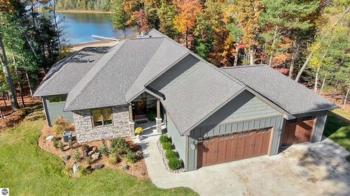 248 S Carolyn Drive, Lake City, MI, 49651 | Card Image