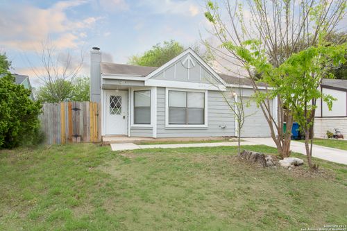 6339 Village Clb, San Antonio, TX, 78250-5735 | Card Image