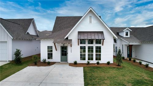 1289 Woodland St, OPELIKA, AL, 36801 | Card Image