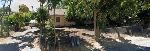 438 E Krell Ln, French Camp, CA, 95231-9709 | Card Image