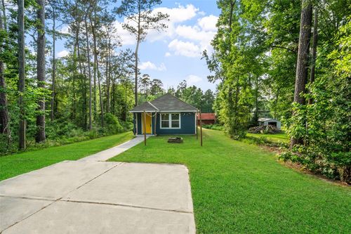 15229 Travis Ln, Willis, TX, 77378-2943 | Card Image