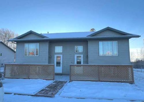 7A &amp; 7B Pembina Road, Rainbow Lake, AB, T0H2N0 | Card Image