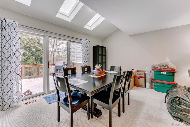 6522 Scenic Pines Ct, Condo with 3 bedrooms, 4 bathrooms and null parking in Clarkston MI | Image 11
