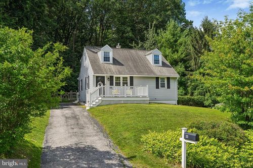 68 Fahnestock Rd, MALVERN, PA, 19355-2133 | Card Image
