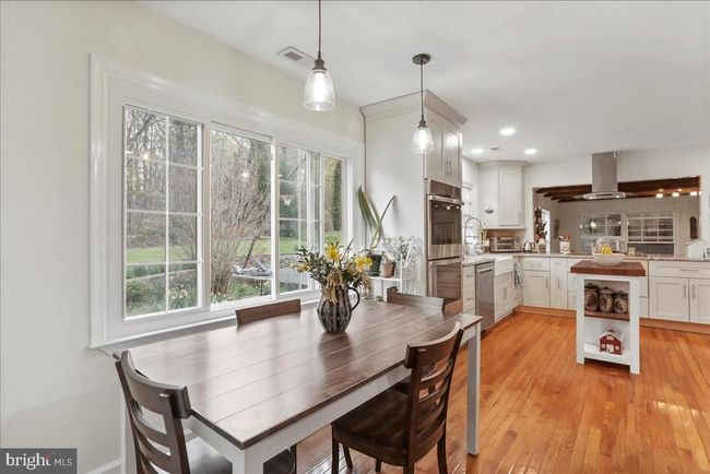 6025 Coon Tree Rd, House other with 3 bedrooms, 2 bathrooms and null parking in THE PLAINS VA | Image 6