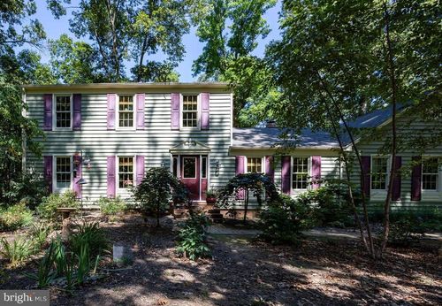 321 Acorn Cir, HARPERS FERRY, WV, 25425-5414 | Card Image