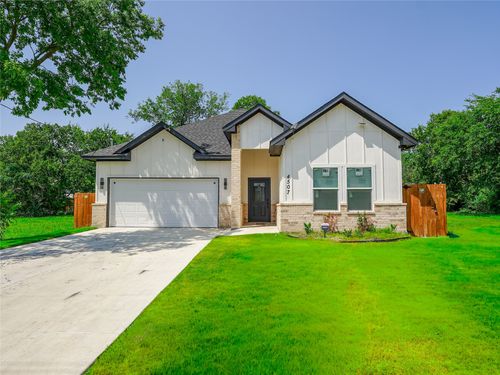 4507 Metropolitan Ave, Dallas, TX, 75210-1208 | Card Image