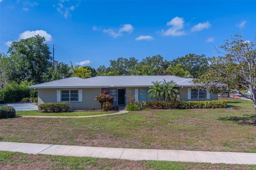 501 Poinsettia Rd, BELLEAIR, FL, 33756-1028 | Card Image