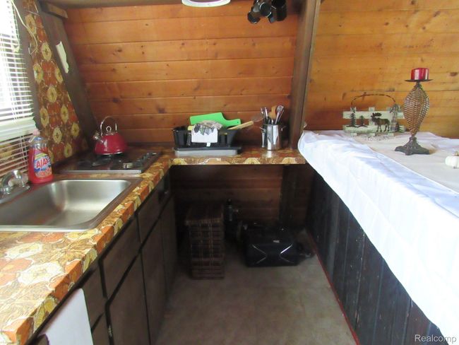 5892 Woodland Dr, House other with 1 bedrooms, 1 bathrooms and null parking in Lake MI | Image 9