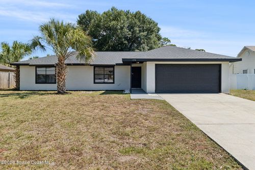 1374 Pakenham St Nw, Palm Bay, FL, 32907-8021 | Card Image