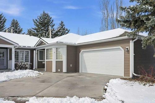 9 Douglasbank Gdns Se, Calgary, AB, T2Z2C9 | Card Image