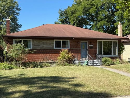 24051 Rensselaer St, Oak Park, MI, 48237-2154 | Card Image