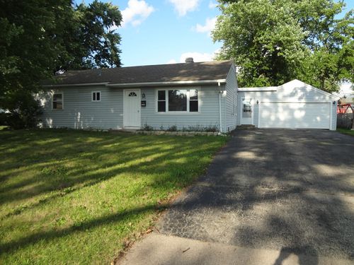 210 Caddy Ave, Carpentersville, IL, 60110-2229 | Card Image