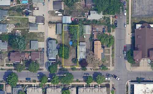 823 24th Ave Ne, Minneapolis, MN, 55418-3611 | Card Image