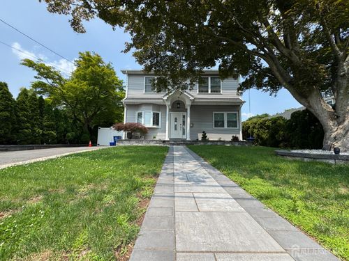 245 Golf Ave E, South Plainfield, NJ, 07080-5509 | Card Image