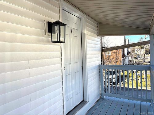 ste-2-447 Route 376, East Fishkill, NY, 12533-3704 | Card Image