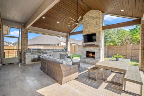15210 Queens Watchdog Ct, Cypress, TX, 77433-7296 | Card Image