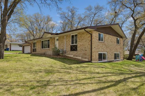 2002 Hillcrest Dr, Saint Cloud, MN, 56303-1206 | Card Image