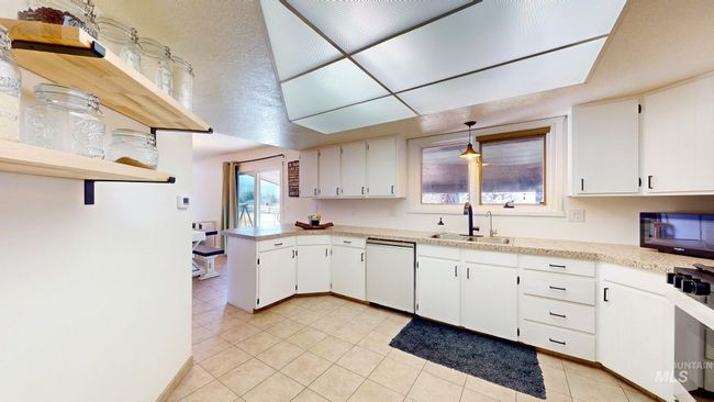 549 Silver Beach Dr, House other with 3 bedrooms, 2 bathrooms and 2 parking in Jerome ID | Image 15