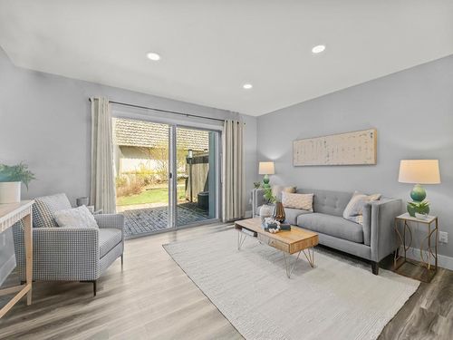 6140 Golden Valley Rd, Golden Valley, MN, 55422-4442 | Card Image