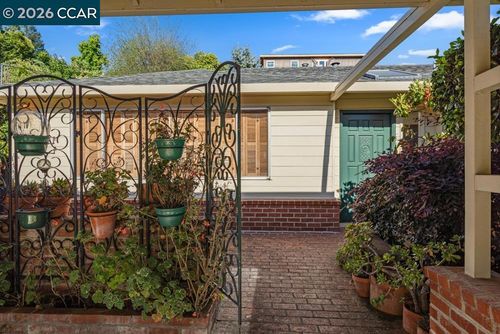 18508 Madison Ave, Castro Valley, CA, 94546-1640 | Card Image