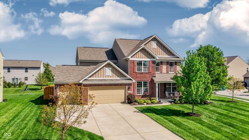 14680 Hinton Dr, Fishers, IN, 46037-6331 | Card Image